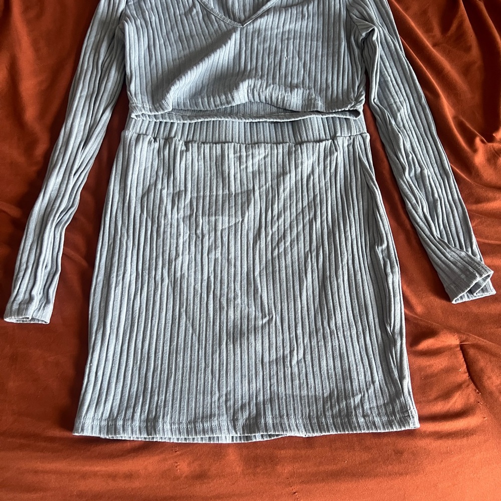 Two piece set